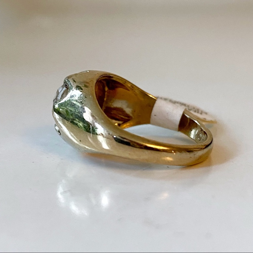 Sold - Picture 6 of 12